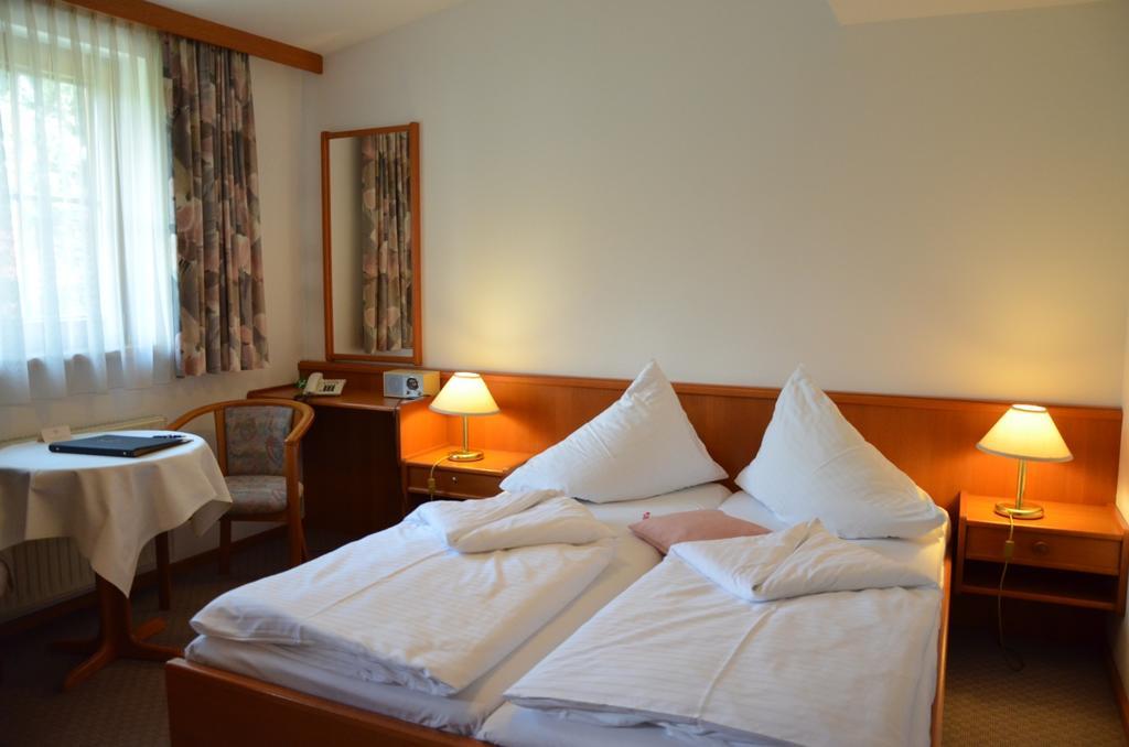 Seehotel Paulitsch Фельден-ам-Вёртер-Зе Номер фото